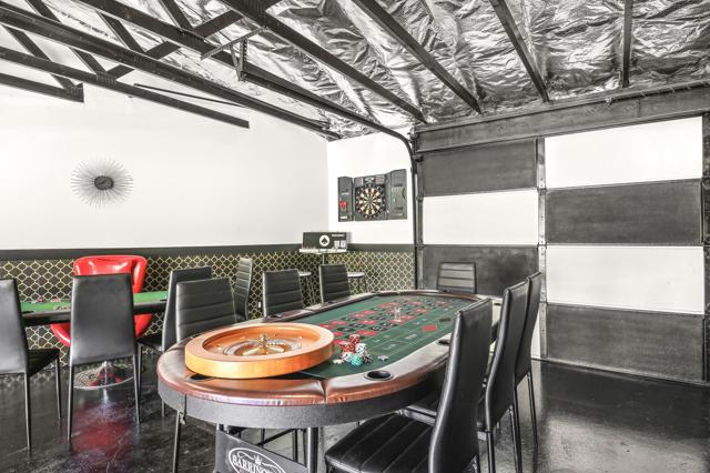 2099 E Racquet Club E Road, Palm Springs CA: https://media.crmls.org/mediaz/e0bf1c9d-1fb4-463a-9e24-81dae882fe10.jpg