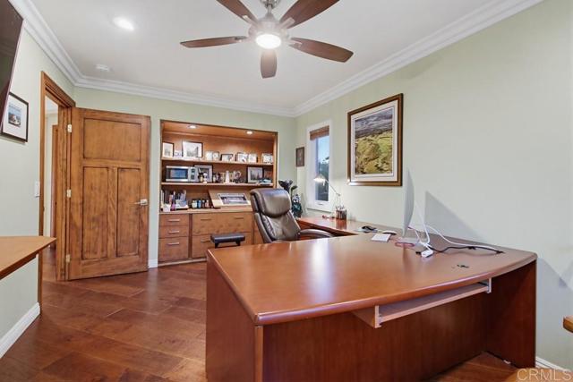 Detail Gallery Image 26 of 74 For 2345 Amber Oak Ln, Escondido,  CA 92027 - 4 Beds | 3 Baths