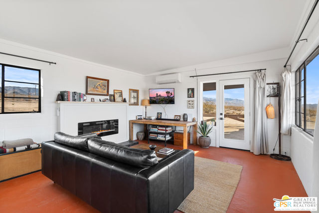 Image 12 of 48 For 52079 Ocotillo Road