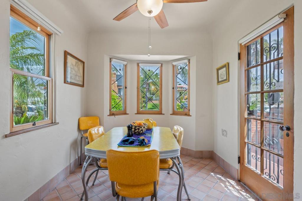 3576 Villa Terrace - photo 16