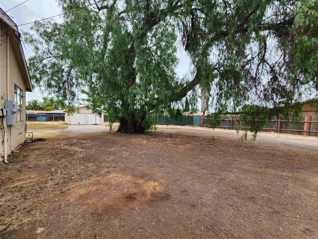 664 Fig St - photo 10