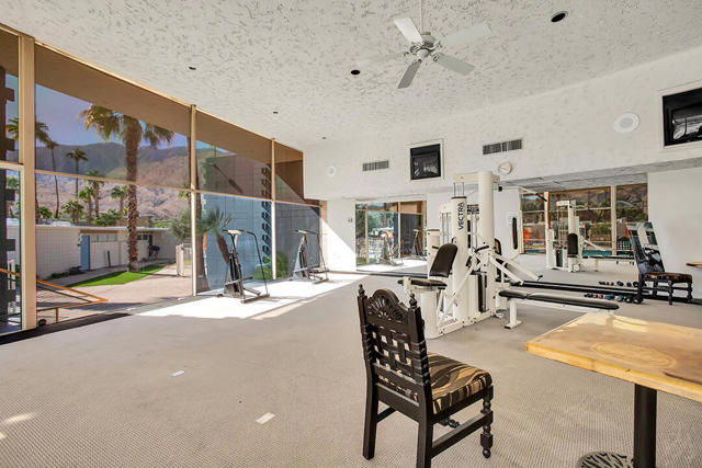 1111 E Palm Canyon Drive, Palm Springs CA: https://media.crmls.org/mediaz/e0c5fed7-1b60-42cd-a0ce-e1d3f606d7ac.jpg