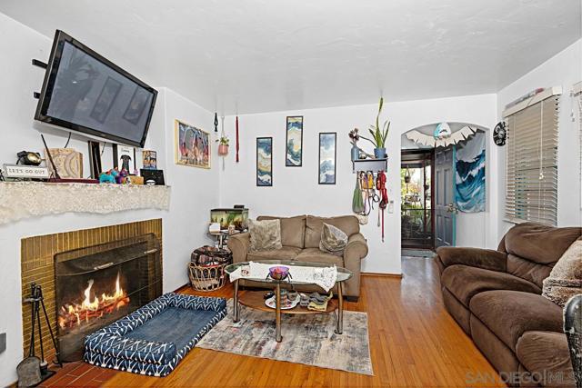 3483 3485 Olive Street, San Diego CA: https://media.crmls.org/mediaz/e0c6a24d-43f6-48f1-961d-364ccdc587ae.jpg
