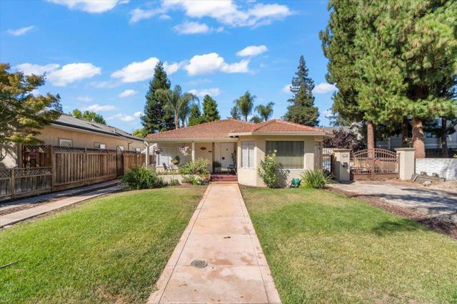1151 Spencer Avenue, San Jose CA: https://media.crmls.org/mediaz/e0c73a69-1871-4409-919f-ceea19951690.jpg