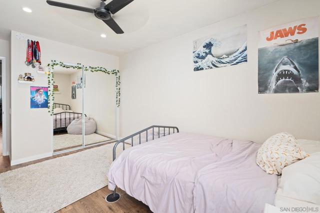 17078 Matinal Rd, San Diego CA: https://media.crmls.org/mediaz/e0c7e563-1abe-4d37-a62d-dffd05a906dd.jpg