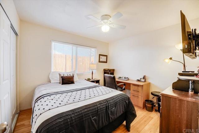 Detail Gallery Image 18 of 55 For 9068 Ellingham St, San Diego,  CA 92129 - 4 Beds | 3 Baths