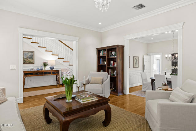 Detail Gallery Image 7 of 42 For 260 W Carter Ave, Sierra Madre,  CA 91024 - 4 Beds | 3/1 Baths