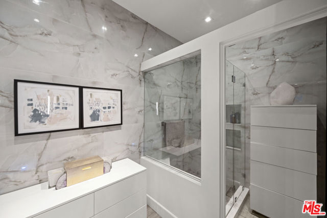 MLS #25615433 image #17