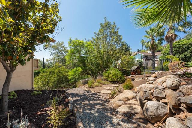 Detail Gallery Image 30 of 72 For 4814 Rushville Ln, La Mesa,  CA 91941 - 5 Beds | 2/1 Baths