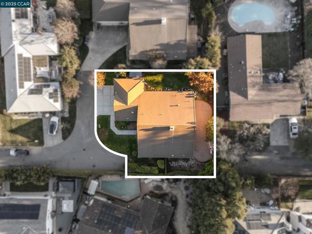 825 Bethany Ln, Concord, California 94518, 4 Bedrooms Bedrooms, ,2 BathroomsBathrooms,Single Family Residence,For Sale,Bethany Ln,41083148