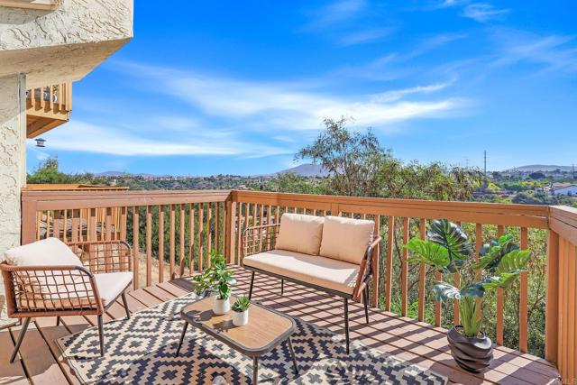 575 Otay Lakes Rd, Chula Vista CA: https://media.crmls.org/mediaz/e0cb9476-63c4-4bca-b6dc-45334e1a2488.jpg