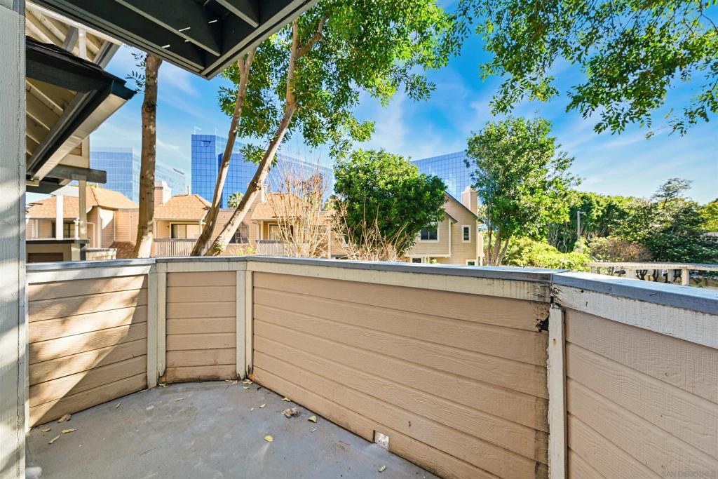 9260 Towne Centre Dr - photo 18
