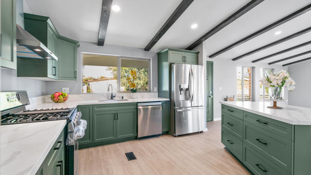 Image 28 of 62 For 74654 Stage Line Drive