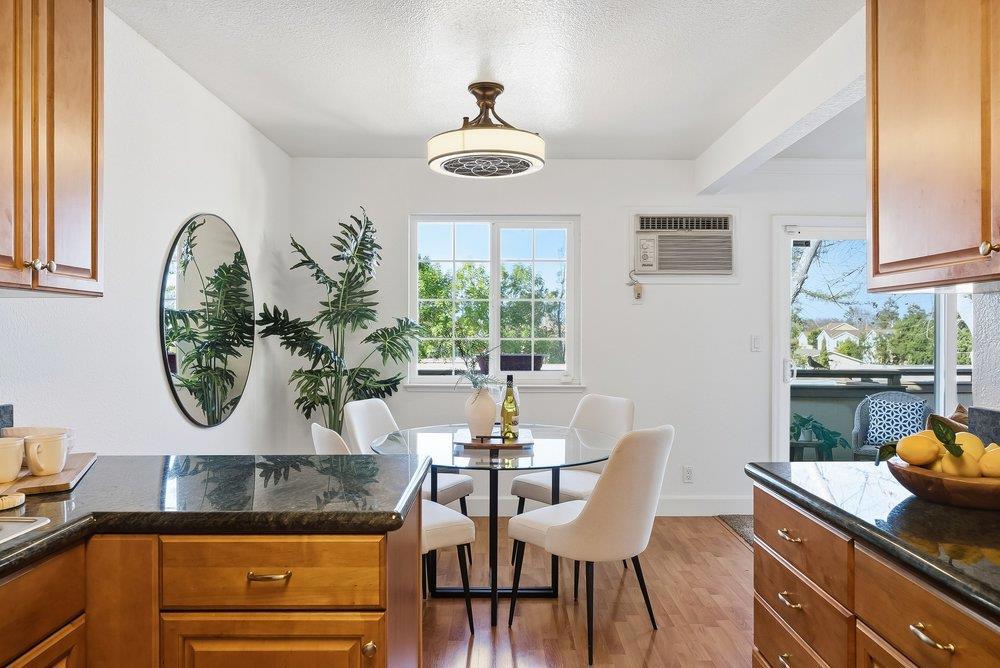 565 W Latimer Avenue