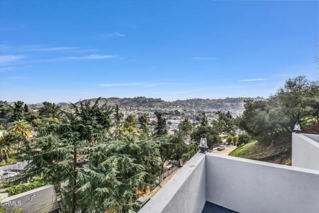 Detail Gallery Image 33 of 40 For 3933 Glenalbyn Dr, Mount Washington,  CA 90065 - 4 Beds | 4 Baths