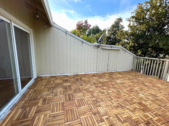 7959 La Riviera Drive, Sacramento CA: https://media.crmls.org/mediaz/e0d12ba6-f652-4b1b-9d70-95c2bf2024db.jpg