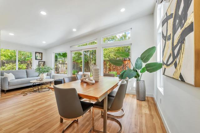 4225 Park Boulevard, Palo Alto CA: https://media.crmls.org/mediaz/e0d35363-7798-462c-a43e-9de9a3e942df.jpg