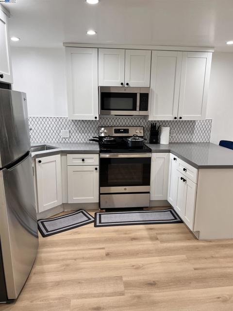 Image 15 of 59 For 2636 3rd St  