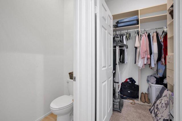 45180 Debbie Drive, La Quinta CA: https://media.crmls.org/mediaz/e0d3a1b8-e0be-4098-b42f-4973d1b64a7e.jpg