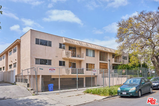 1835 Greenfield Ave, Los Angeles, CA 90025