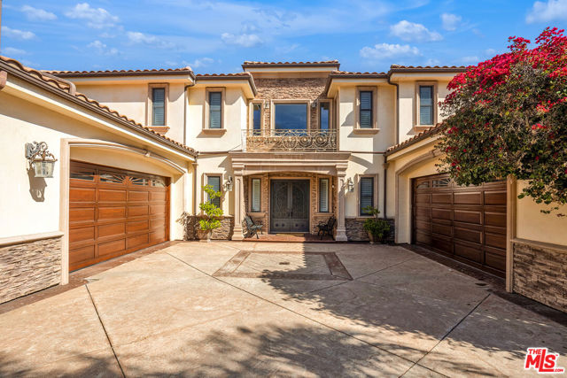 14933 Sutton Street, Sherman Oaks CA: https://media.crmls.org/mediaz/e0d532c0-d6ed-4594-be5c-6a606684146d.jpg