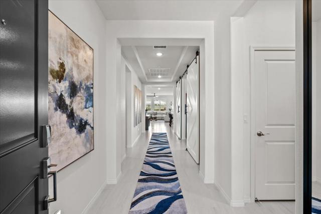 42940 Ascona Lane, Indio CA: https://media.crmls.org/mediaz/e0d64c82-b006-4bdc-bd03-78e3bf149da6.jpg