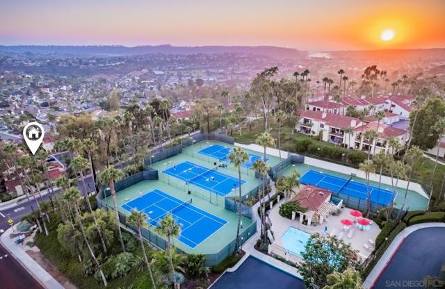 3156 Calle Viento, Carlsbad CA: https://media.crmls.org/mediaz/e0d7a91a-0ad5-4413-af6d-4c6e74836cc1.jpg