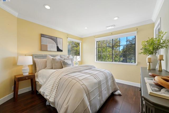 108 Kingswood Cir, Danville CA: https://media.crmls.org/mediaz/e0d80bb8-2254-475e-9d3c-73cb4eb0709f.jpg