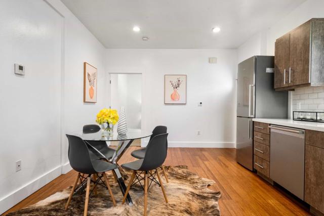 42 Farragut, San Francisco CA: https://media.crmls.org/mediaz/e0d9ed89-0584-4567-88bd-cac1f0f8ec9b.jpg