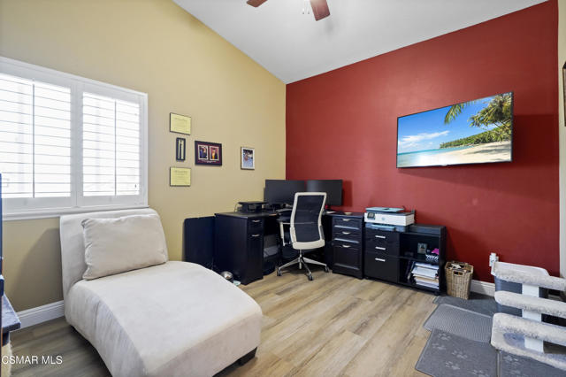 14291 Clemson Street, Moorpark CA: https://media.crmls.org/mediaz/e0db192b-d1fc-4e6c-8a5e-7b141fa0e8a7.jpg