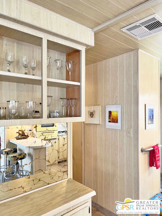 272 Araby Street, Palm Springs CA: https://media.crmls.org/mediaz/e0db34fe-e2a3-4947-b83c-80bebf8e9ed4.jpg