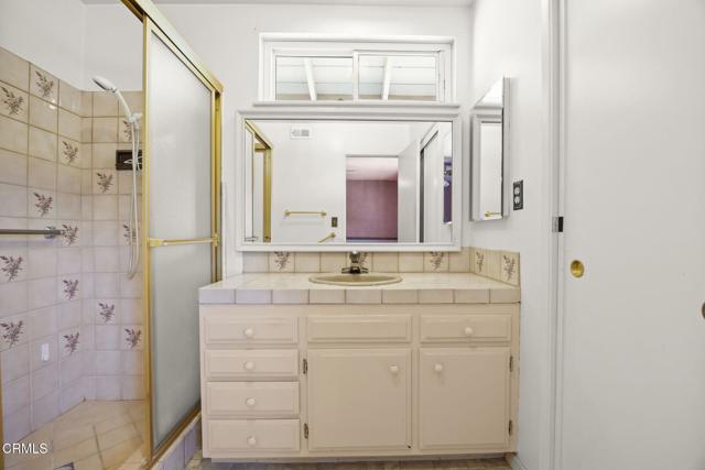 Detail Gallery Image 20 of 37 For 205 Bluefield Ave, Newbury Park,  CA 91320 - 3 Beds | 2/1 Baths