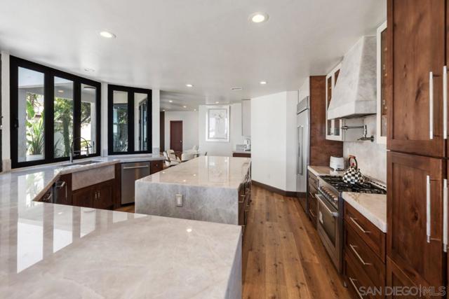 6675 Caminito Lindrick, La Jolla CA: https://media.crmls.org/mediaz/e0dd09f6-1a9b-419d-a6ad-336d036a0a2b.jpg