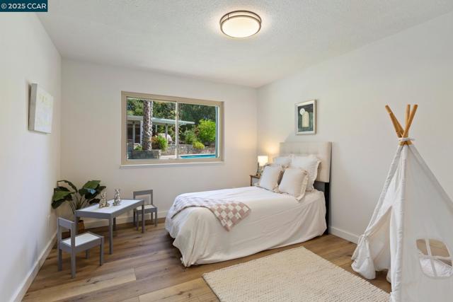 865 El Cerro Blvd, Danville CA: https://media.crmls.org/mediaz/e0ddc897-c97f-4f43-b0e2-271d0f3582fd.jpg