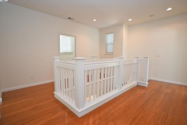 4189 Tessa Pl, Pleasanton CA: https://media.crmls.org/mediaz/e0de3198-9b04-4f6d-b7b1-acda9552d0cd.jpg