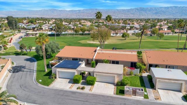 Image 32 of 46 For 80076 Palm Cir Drive