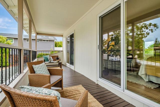 239 Segre Place, Santa Cruz CA: https://media.crmls.org/mediaz/e0de5824-fe8d-4ab7-96f6-b16bf1f4764b.jpg