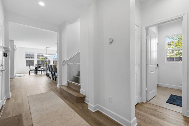 Detail Gallery Image 5 of 33 For 1234 Camino Prado, Chula Vista,  CA 91913 - 4 Beds | 3 Baths