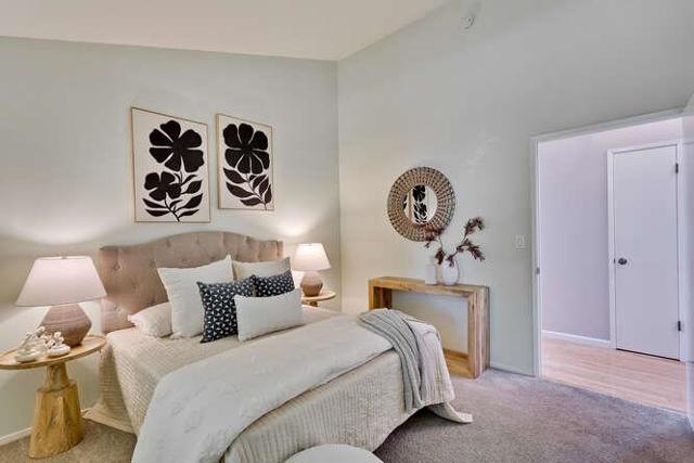 269 Bush Street, Mountain View CA: https://media.crmls.org/mediaz/e0df468a-f8f2-4b40-9d24-968a3cab8c39.jpg