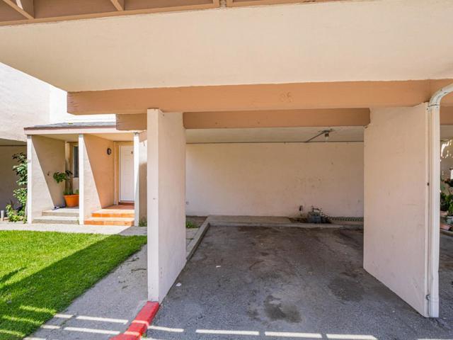914 Acosta Plaza, Salinas CA: https://media.crmls.org/mediaz/e0e00df4-2223-4461-b2e9-1f29406ad780.jpg