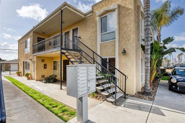 Detail Gallery Image 2 of 17 For 239 Ebony #6,  Imperial Beach,  CA 91932 - 2 Beds | 1 Baths