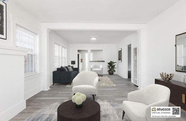 1322 83Rd Ave, Oakland CA: https://media.crmls.org/mediaz/e0e34f49-f53e-431a-8a46-bf1d86903946.jpg