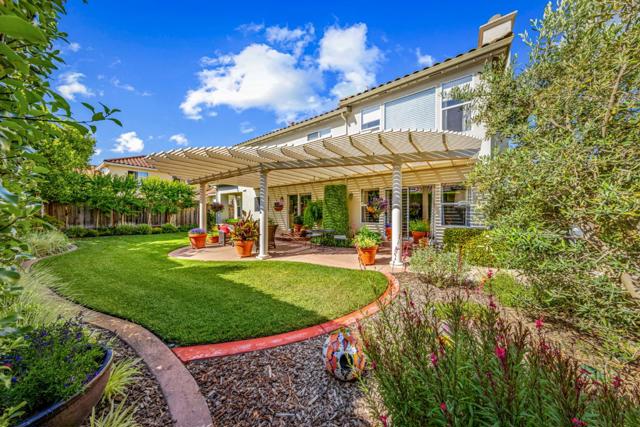 18425 Del Monte Avenue, Morgan Hill CA: https://media.crmls.org/mediaz/e0e43ada-cf1b-4053-a51c-a27508c0b468.jpg