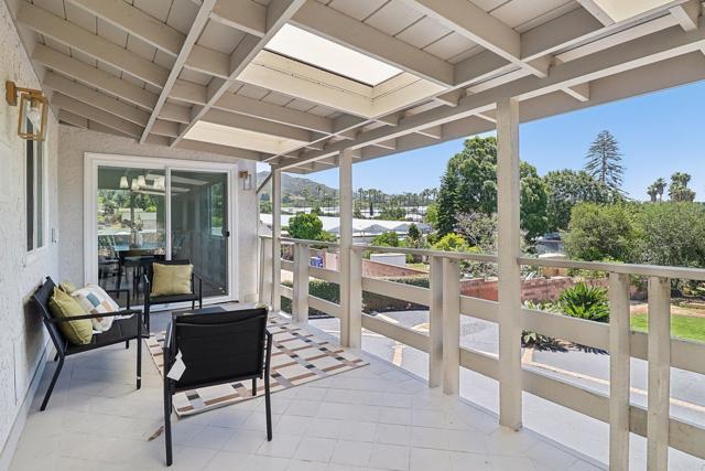 Detail Gallery Image 36 of 69 For 1917 Friendly Dr, Vista,  CA 92084 - 4 Beds | 3 Baths