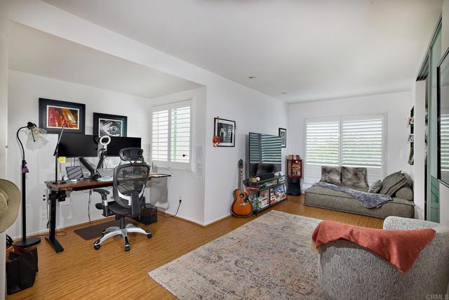 Detail Gallery Image 19 of 32 For 307 Longden Lane, Solana Beach,  CA 92075 - 2 Beds | 2/1 Baths