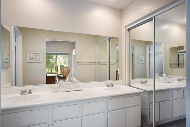 Image 17 of 43 For 49530 Lincoln Drive