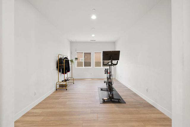 Image 13 of 49 For 42939 Cowboy Court