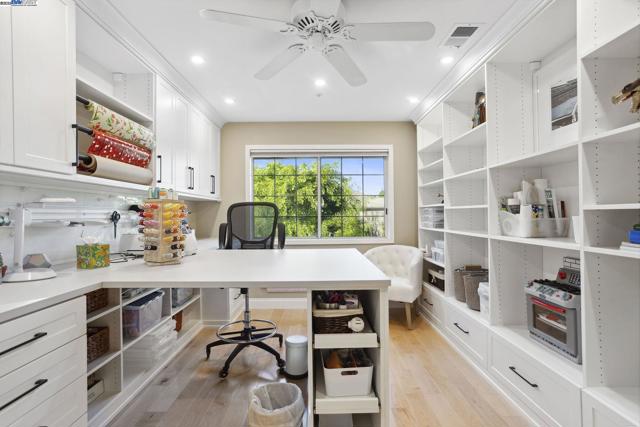 304 AVONDALE LANE, Livermore CA: https://media.crmls.org/mediaz/e0e68c92-da19-4c14-b373-c05c9630dd27.jpg