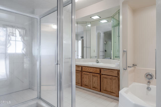 887 Vallombrosa Drive, Pasadena CA: https://media.crmls.org/mediaz/e0e799df-1ee9-48c1-8dfc-48947dd5c597.jpg