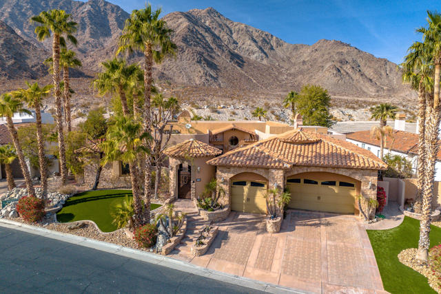 77170 Casa Del Sol, La Quinta CA: https://media.crmls.org/mediaz/e0e835e6-ebd6-4199-87a1-c3328b3bc045.jpg